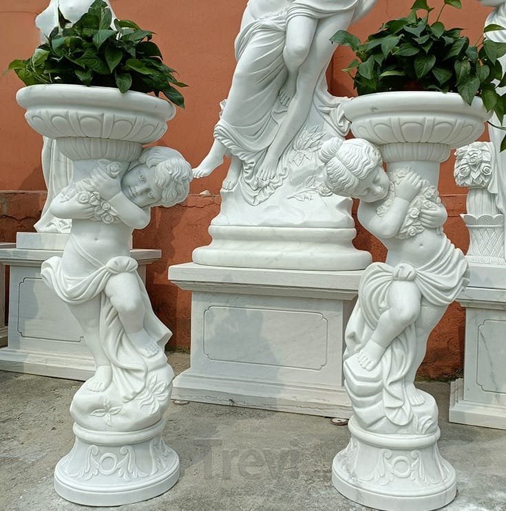 Fountains flower pot