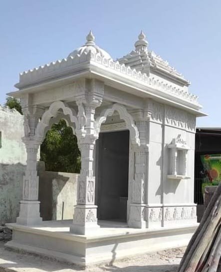 Medium size outdoor Temple